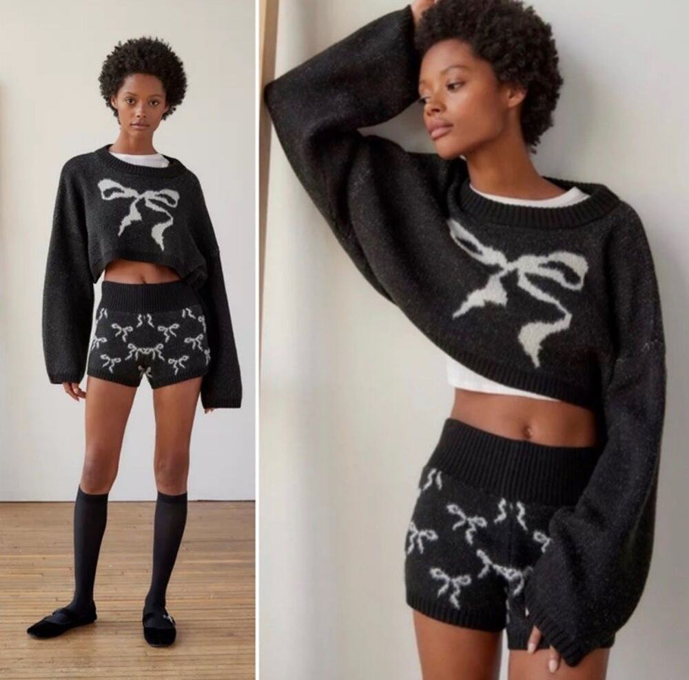 Out From Under Cropped Knit Sweater Black Bow Graphic UO Size L OVERSIZED
